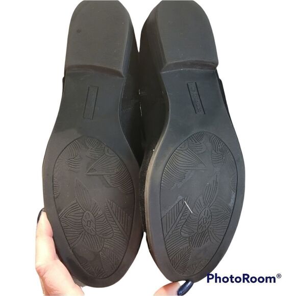 Comfort view black booties  - Picture 8 of 10